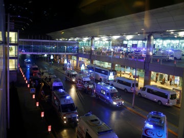 El aeropuerto de Estambul, tras el atentado