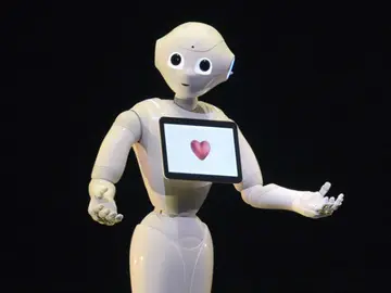 El padre del robot Pepper crea un nuevo androide para remediar la soledad. El padre del robot Pepper crea un nuevo androide para remediar la soledad.
