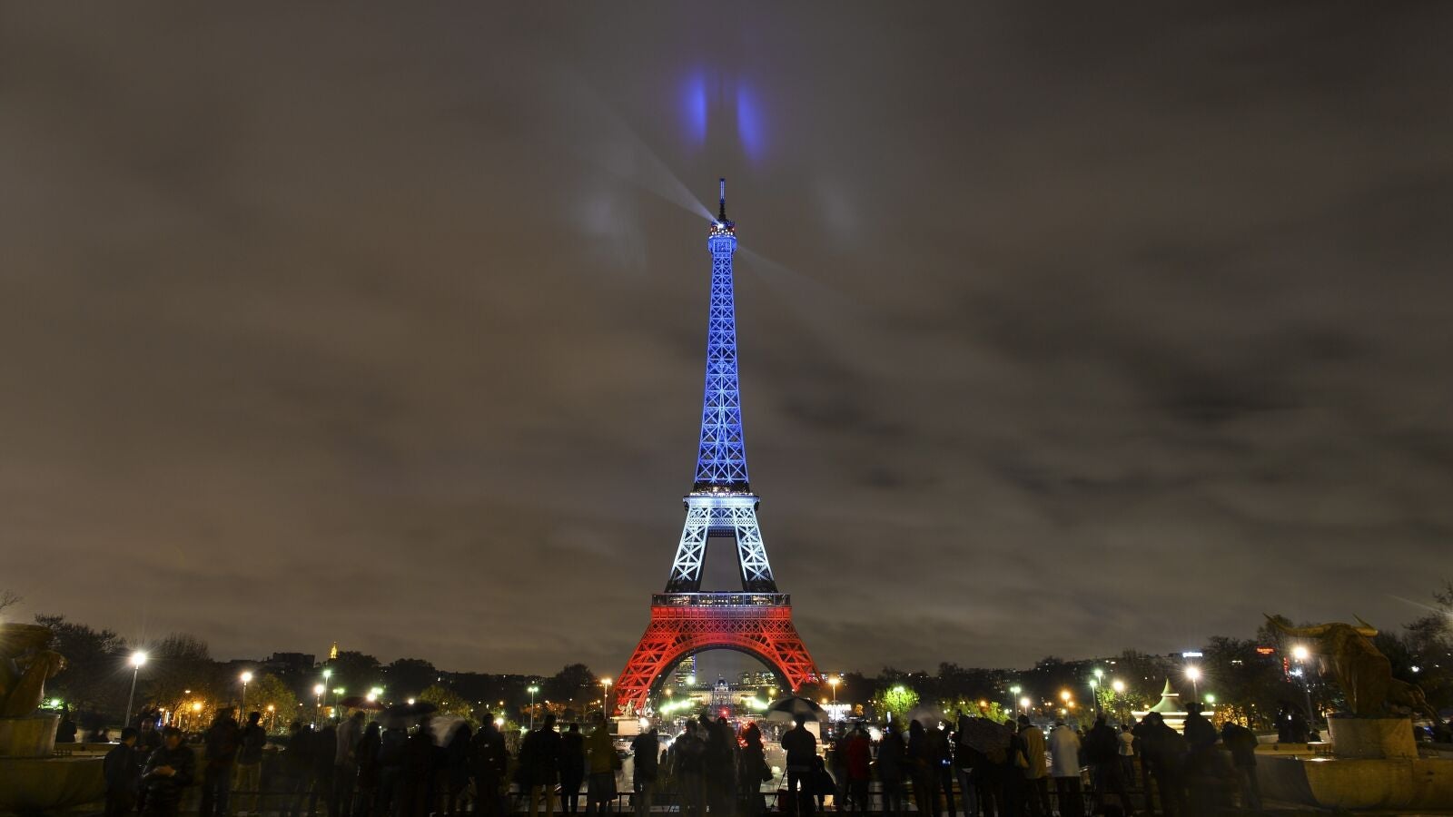 El regalo más centelleante de estas Navidades: una bombilla de la propia Torre Eiffel