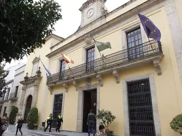 El Ayuntamiento de Jerez de la Frontera El Ayuntamiento de Jerez de la Frontera