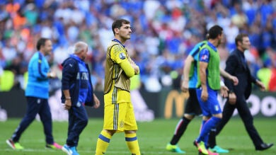 Iker Casillas no piensa en dejar la selección española por el momento