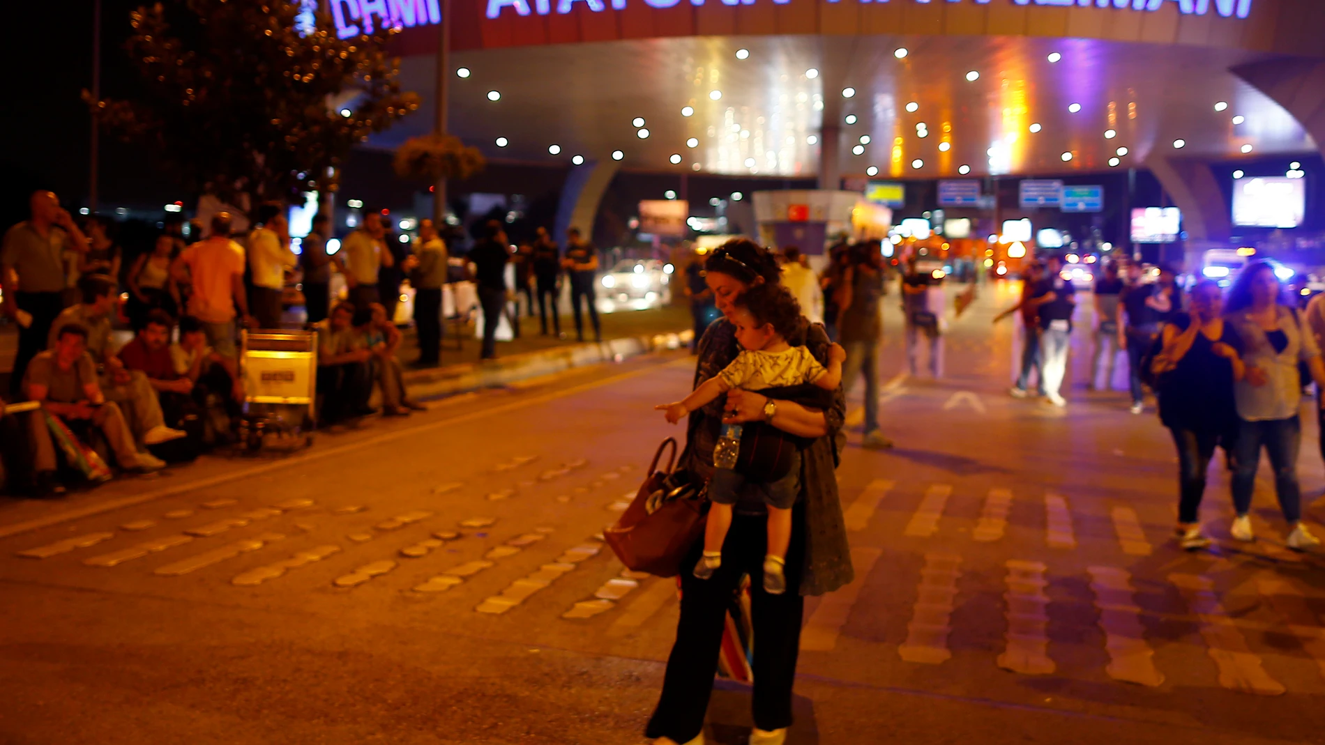 Atentado en el principal aeropuerto de Estambul Atentado en el principal aeropuerto de Estambul