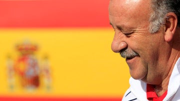 Vicente del Bosque, sonriente durante el Mundial