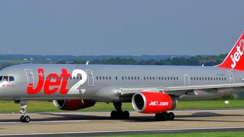 Avión de la aerolínea inglesa Jet2. Avión de la aerolínea inglesa Jet2.