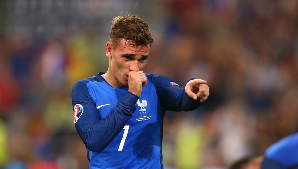 Griezmann celebra un gol con la selección francesa