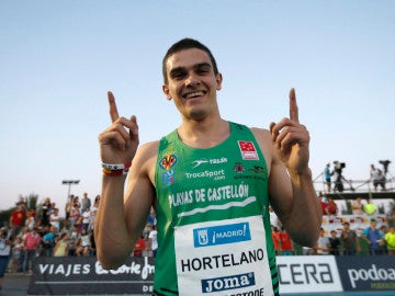El atleta español Bruno Hortelano celebra su pase a la final de 100 metros El atleta español Bruno Hortelano celebra su pase a la final de 100 metros