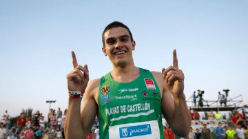 El atleta español Bruno Hortelano celebra su pase a la final de 100 metros