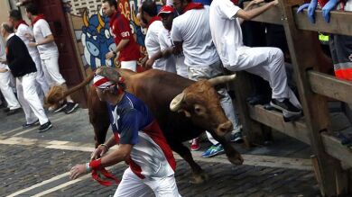 Siete heridos por asta de toro en el segundo encierro de San Fermín