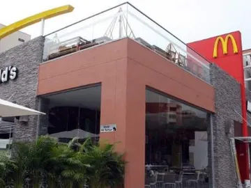 Local de McDonalds Local de McDonalds