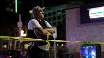 Un agente de Policía, tras el tiroteo de Dallas
