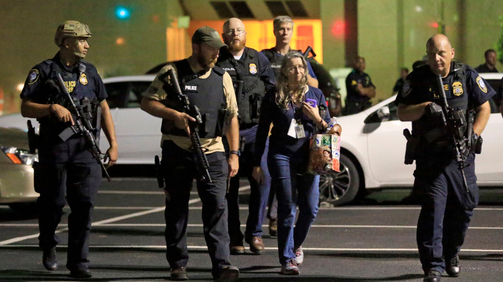 Mueren al menos cinco agentes de policía en Dallas en una protesta por la muerte de dos afroamericanos