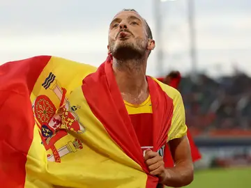 Toni Abadía fue cinco veces campeón de España de 10.000 metros Toni Abadía fue cinco veces campeón de España de 10.000 metros