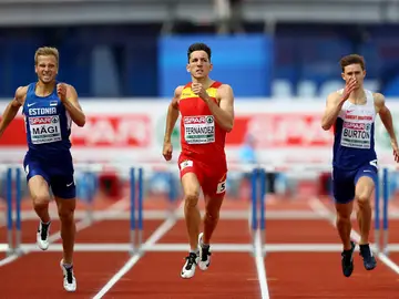 Sergio Fernández, en los 400 metros valla Sergio Fernández, en los 400 metros valla