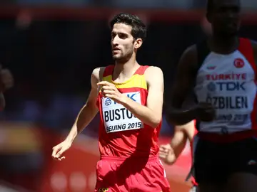 David Bustos, subcampeón de Europa de 1.500 David Bustos, subcampeón de Europa de 1.500