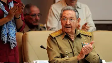 Raúl Castro reconoce adversidades en la economía pero descarta un colapso Raúl Castro reconoce adversidades en la economía pero descarta un colapso