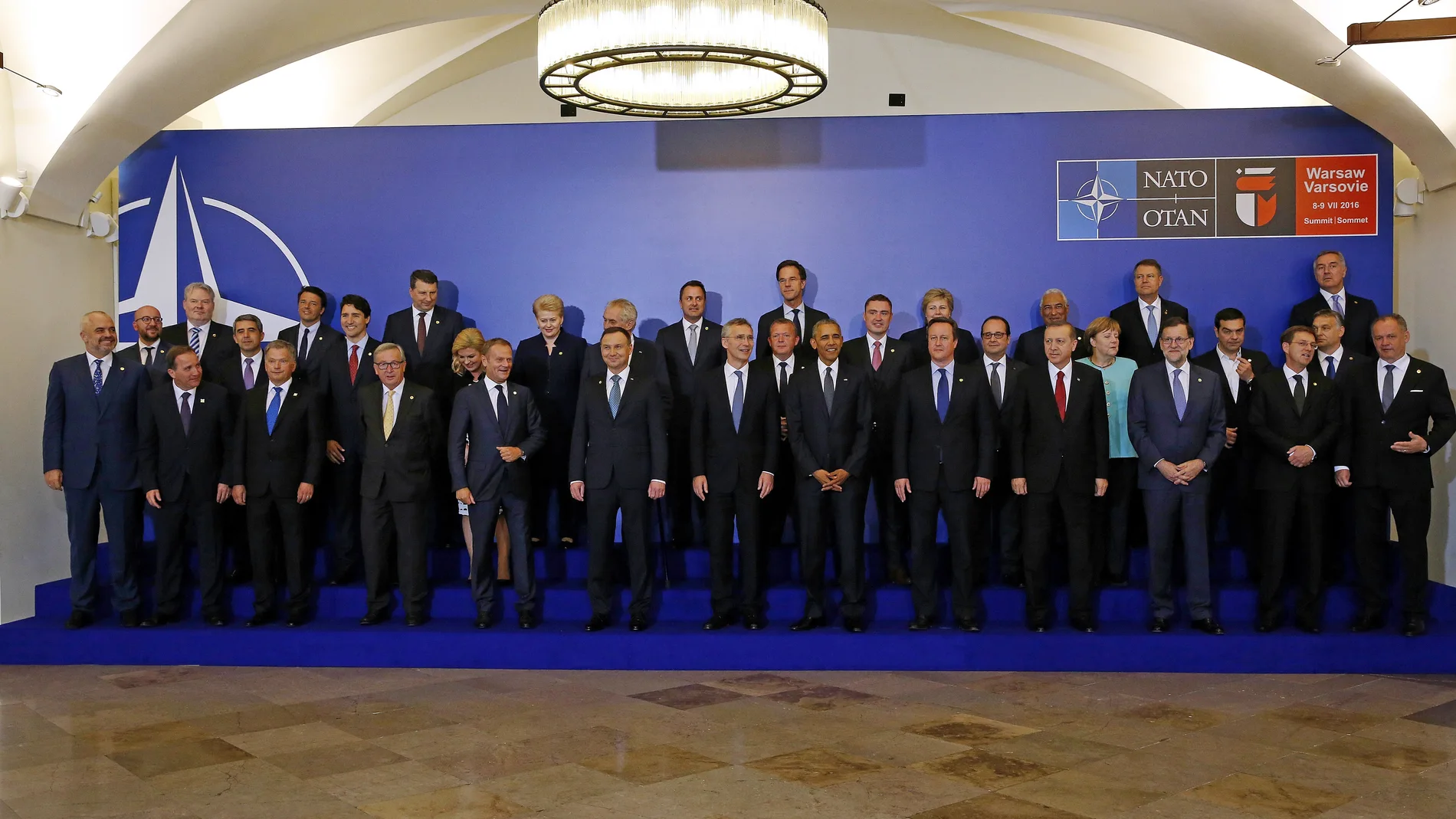 Los líderes de la OTAN acuerdan mantener a unos 12.000 militares en Afganistán en 2017 Los líderes de la OTAN acuerdan mantener a unos 12.000 militares en Afganistán en 2017