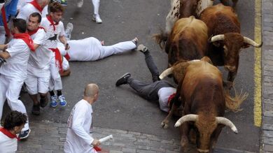 Un encierro masivo y rápido protagoniza el domingo de los Sanfermines