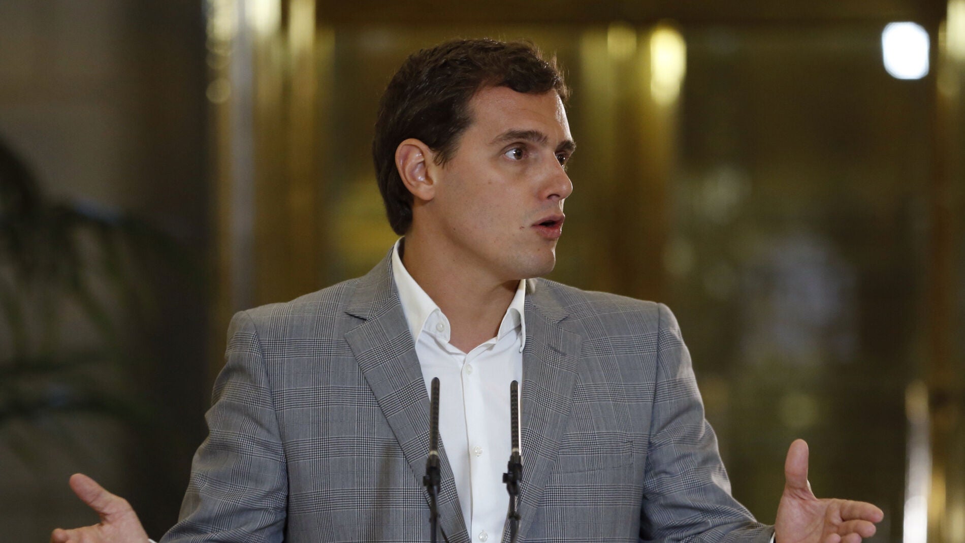 Albert Rivera: "Ni queremos terceras elecciones ni vamos a apoyar o entrar en un Gobierno de Rajoy"