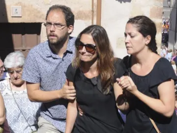 Raquel Sanz, en el entierro de Víctor Barrio Raquel Sanz, en el entierro de Víctor Barrio