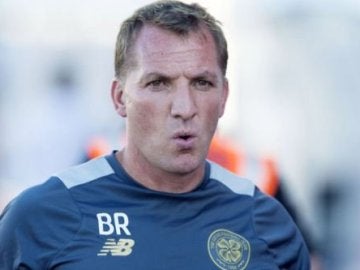 Brendan Rodgers gesticula tras la derrota ante el Lincoln