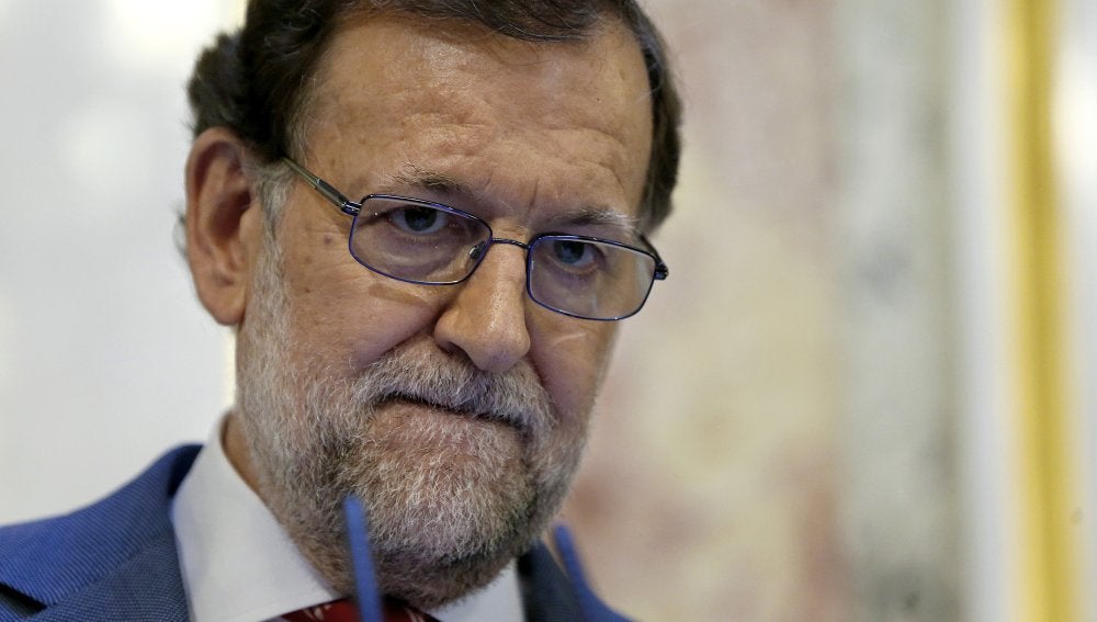 El presidente del Gobierno en funciones, Mariano Rajoy, durante la rueda de prensa ofrecida en el Congreso