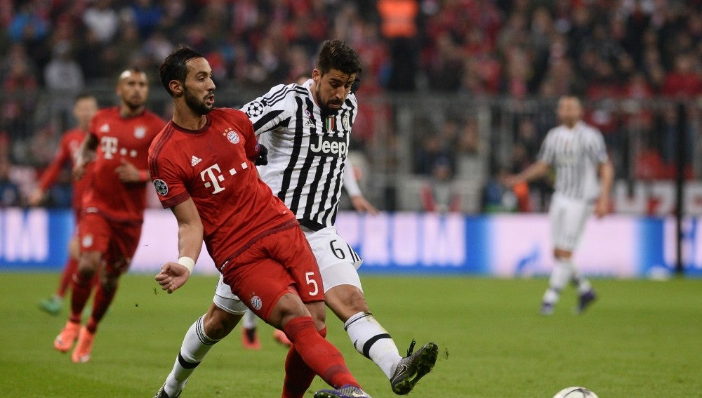 Benatia contra la Juventus