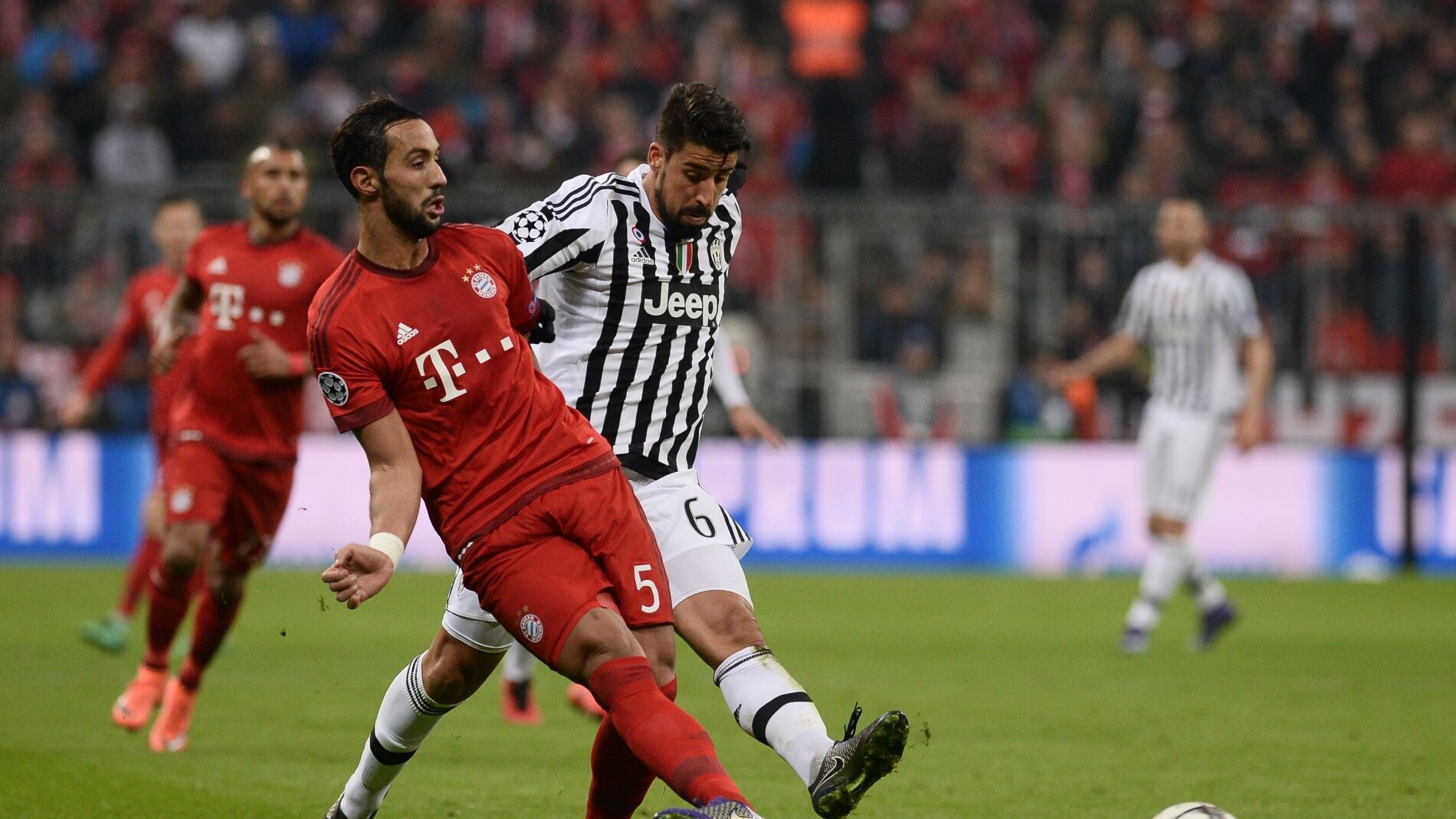 Benatia contra la Juventus