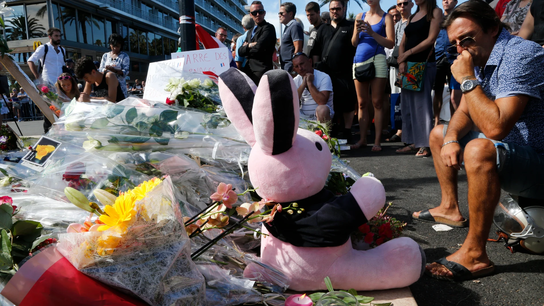 Atentado en Niza Atentado en Niza