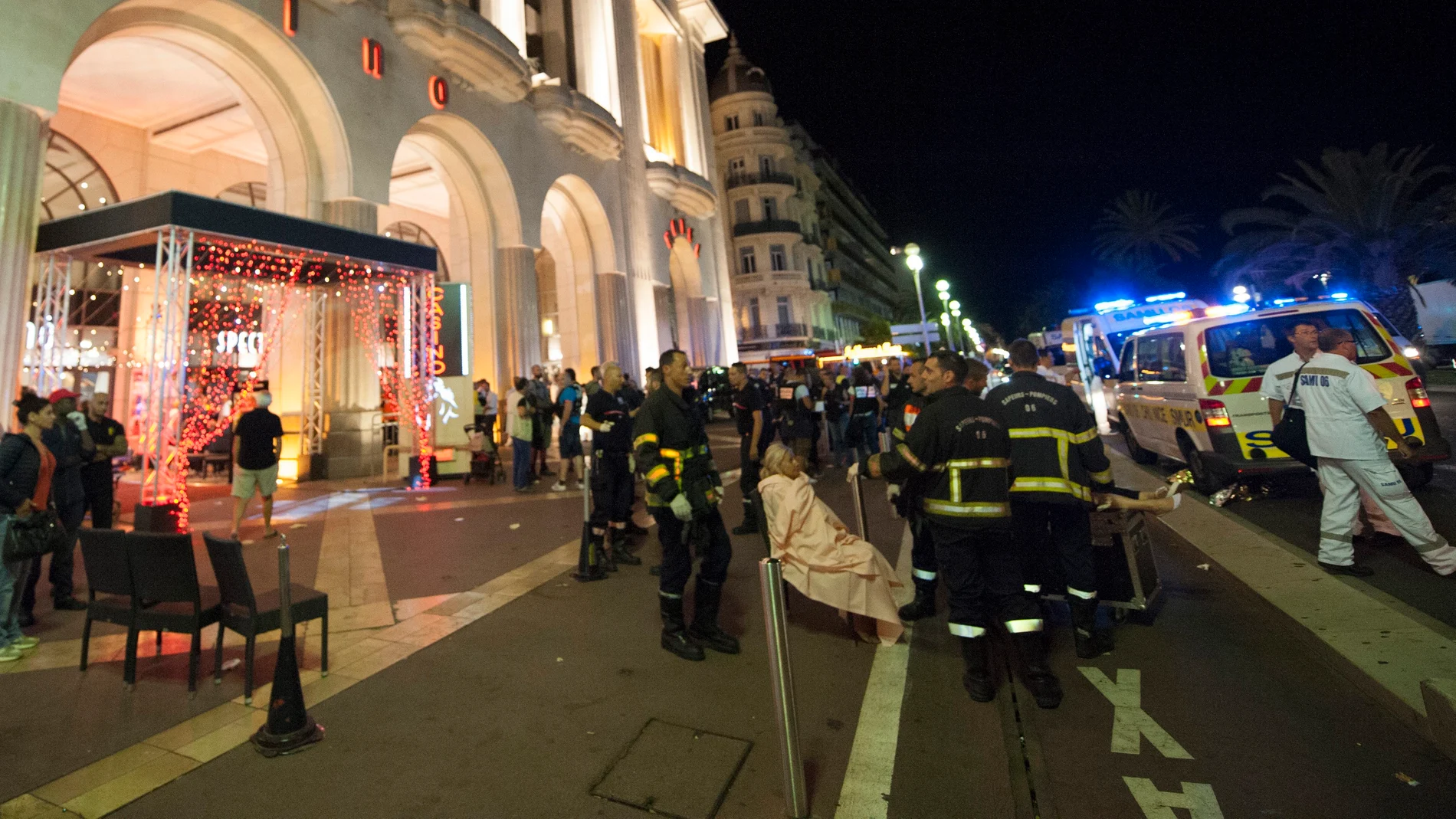 Una de las imágenes que ha dejado el atentado terrorista en Niza Una de las imágenes que ha dejado el atentado terrorista en Niza