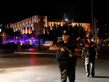 Intento de golpe de Estado en Turquía Intento de golpe de Estado en Turquía