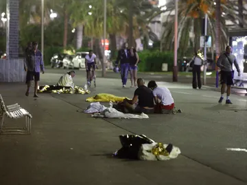 Atentado en Niza Atentado en Niza