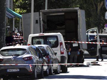 Camión del atentado en Niza