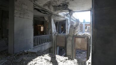 El Parlamento turco, bombardeado por los golpistas