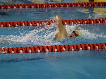 Belmonte, en una prueba de natación
