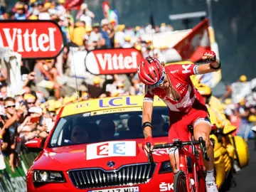 Zakarin celebra su victoria Zakarin celebra su victoria