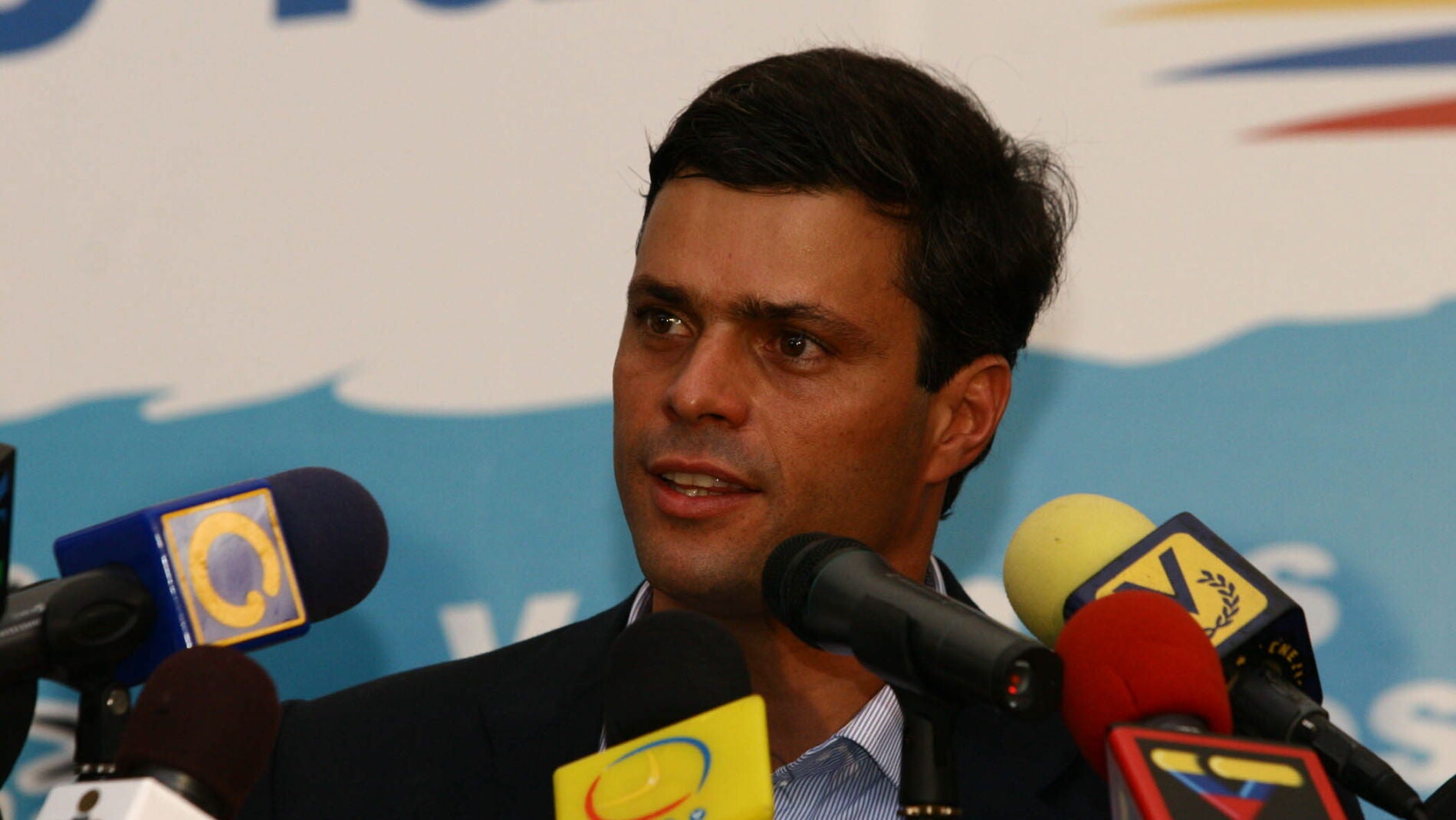 El l&iacute;der opositor venezolano Leopoldo L&oacute;pez en una imagen de archivo