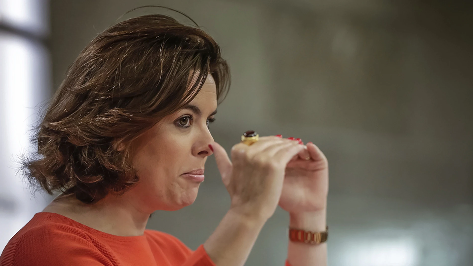 Saénz de Santamaría en rueda de prensa Saénz de Santamaría en rueda de prensa