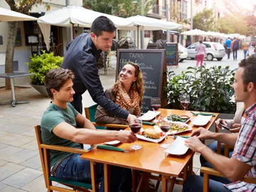 La brecha económica entre el norte y el sur de España La brecha económica entre el norte y el sur de España