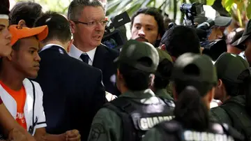 REUTERS | CARLOS GARCIA RAWLINS REUTERS | CARLOS GARCIA RAWLINS