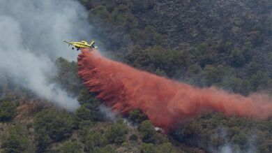 Ya se han quemado más de mil hectáreas en el incendio de Artana 