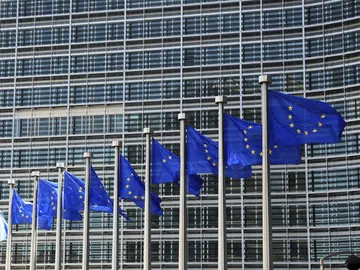 Imagen de archivo de la fachada de la Comisión Europea Imagen de archivo de la fachada de la Comisión Europea