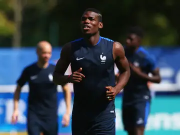Paul Pogba, en un entrenamiento de la selección francesa Paul Pogba, en un entrenamiento de la selección francesa