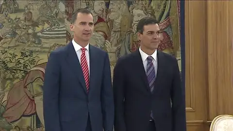 Frame 17.679201 de: Sánchez insistirá ante el Rey en que Rajoy “tiene la responsabilidad” Frame 17.679201 de: Sánchez insistirá ante el Rey en que Rajoy “tiene la responsabilidad”