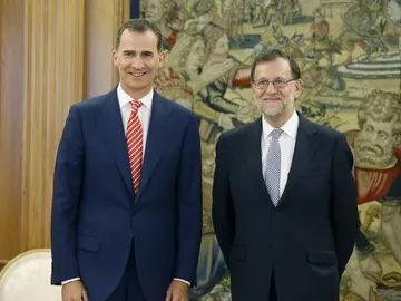 Mariano Rajoy junto al Rey Felipe VI Mariano Rajoy junto al Rey Felipe VI