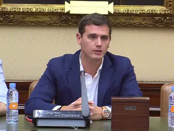 Albert Rivera se dirige a Mariano Rajoy y Pedro Sánchez Albert Rivera se dirige a Mariano Rajoy y Pedro Sánchez