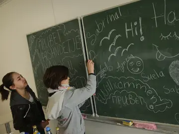 Colegios españoles retiran las pizarras de tiza Colegios españoles retiran las pizarras de tiza