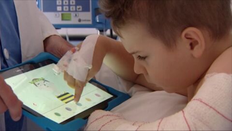 Frame 0.0 de: El Hospital infantil Ni&ntilde;o Jes&uacute;s utiliza una APP para medir el dolor de los ni&ntilde;os 