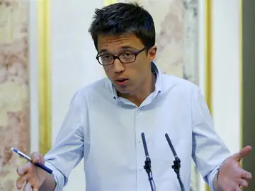 Errejón en rueda de prensa Errejón en rueda de prensa