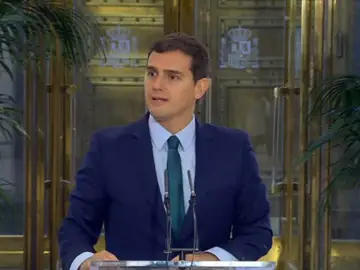 Albert Rivera, en la rueda de prensa tras reunirse con Mariano Rajoy Albert Rivera, en la rueda de prensa tras reunirse con Mariano Rajoy