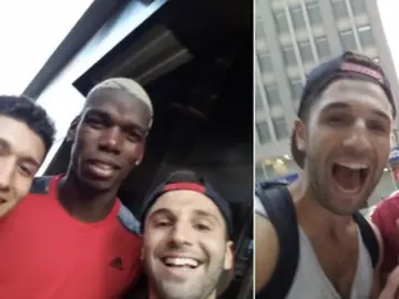 Pogba confirma a dos aficionados que se queda en la Juventus Pogba confirma a dos aficionados que se queda en la Juventus